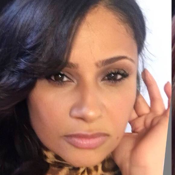 Meet your Posher, Janet - Picture 1 of 1